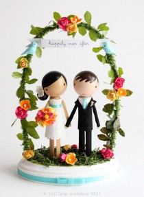 wedding photo - Custom Wedding Cake Topper - With Arch