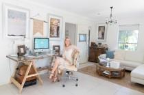 wedding photo - 5 things photographer Tanya Chesterton Smith can't do without in her home studio