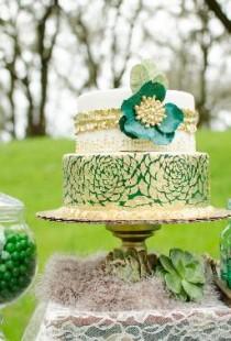wedding photo - Emerald Green Weddings 