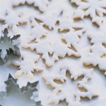 wedding photo - Snowflake Cookies For Winter Wedding!