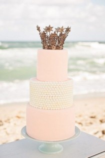 wedding photo - The Newest Wedding Trend – Crown Cake Toppers