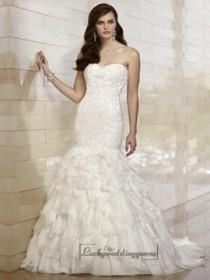wedding photo - Strapless Sweetheart Lace Appliques Bodice Wedding Dresses with Textured Skirt