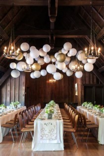 wedding photo - 25 Stunning Lantern Wedding Lightning And Decor Ideas 