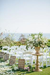 wedding photo - 7 Ways To Incorporate Bible Verses In Your Christian Wedding