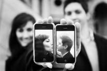 wedding photo -  Iphone Kiss
