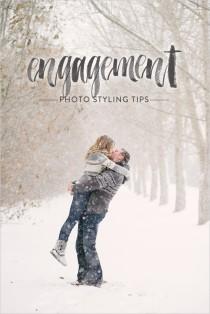 wedding photo - Engagement Photo Styling Tips