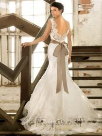 wedding photo -  Straps V-neck Trumpet Lace Wedding Dresses with Deep V-back