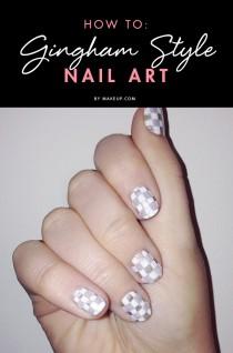 wedding photo - How to: Gingham Style Nail Art