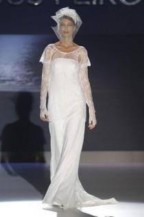 wedding photo - Best Designer Wedding Dresses 2014 (BridesMagazine.co.uk)