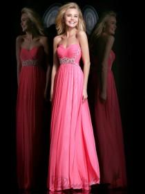 wedding photo -  Strapless Plunging Sweetheart Ruched Bodice Floor Length Prom Dresses