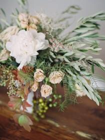 wedding photo - Organic Floral Holiday Centrepiece Tutorial