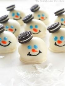 wedding photo - How to Make Oreo Truffle Snowman - Cooking - Handimania