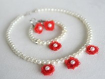 wedding photo -  #red #wedding #bridal #bridesmaids #flowergirl #jewelry #pearl #necklace #earrings #bracelet #chic #gift