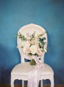wedding photo - Ribbon Tied Bouquet