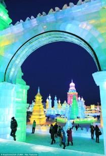 wedding photo - Is This China's Coolest Town? Winter Festival Creates City Made Entirely From Snow And Ice