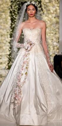wedding photo - Swoon-Worthy Dresses From Bridal Fashion Week - Fall 2015