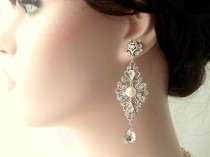 wedding photo -  Bridal earrings-Vintage inspired art deco earrings-Swarovski crystal rhinestone earrings-Antique silver earrings-Vintage wedding