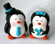 wedding photo - Customise Penguin Wedding Cake Topper