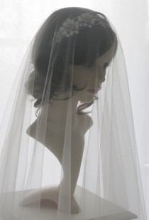 wedding photo - Drop veil - Italian tulle bridal veil - Pure