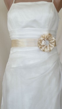 wedding photo - Handcraft Champagne Satin Flower Wedding Dress Bridal Sash Belt