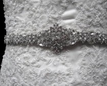 wedding photo - Vintage Chic Victorian Style Wedding Dress Gown Crystal Embellishment Brooch Sash Beaded Belt