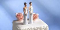 wedding photo - Bad News For Oregon Bakery Owners Who Rejected Lesbian Couple's Wedding Cake Request