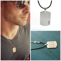 wedding photo - Mens Dog Tag Necklace Mens Jewelry Personalized Mens gift Groomsmen Gift Grooms Gift Dad Fathers Gift