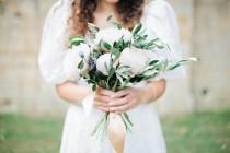 wedding photo - Wedding Bouquet Trends to Try