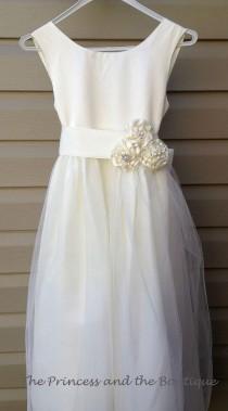 wedding photo - Ivory flower girl dress size 1T - child size 12