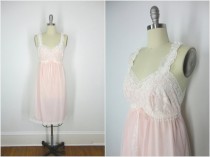 wedding photo - 1960s Nightgown Lingerie / Nightie / Aristocraft / Pink with White Lace / Bust 36
