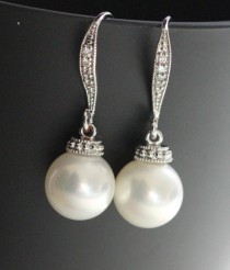 wedding photo - drop pearl earring , round pearl earring , bridesmaid earring , drop earring