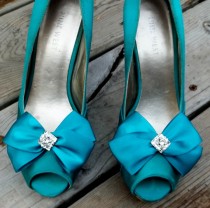 wedding photo -  Wedding Bridal Shoe Clips Satin Bows- pair - with hinestones - MANY COLORS to choose from
