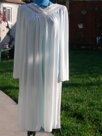 wedding photo - Shadow  Line mint green  size med robe