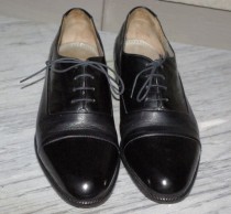 wedding photo - sale // FLOYDS of EUROPE Sleek formal Tuxedo lace ups Black leather size 8 1/2  mens shoes