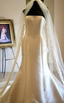 wedding photo - Ivory Cathedral Veil, Cathedral Mantilla Veil, Cathedral Length Wedding Veils, Wedding Veils Mantilla - Ivory - Floral, Beaded, Embroidered