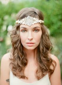 wedding photo -  Fine Art Wedding Accessories From Hushed Commotion | Bridal Hairs