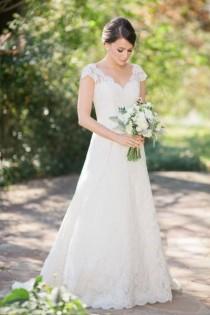 wedding photo - Intimate Southern Wedding Dressed In Neutrals