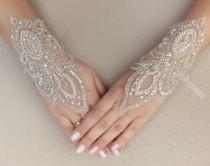 wedding photo - Champagne Wedding Gloves, lace gloves, Fingerless Gloves, champagne