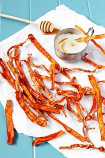 wedding photo - How to Make Carrot Chips - Cooking - Handimania