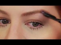 wedding photo - How To: Natural Brows