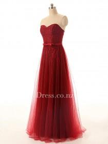 wedding photo -  Vintage Red Strapless Sweetheart Long Evening Dress with Tulle Overlay