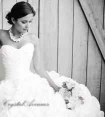 wedding photo - Bridal Necklace Chunky pearl wedding jewelry,  Rhinestone Wedding necklace,  Swarovski pearls Swarovski crystals,  Lillian Necklace