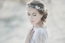 wedding photo - Floral Wedding Hair Accessories