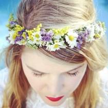 wedding photo - 23 Gorgeous Flower Crowns Your Pinterest Board Needs Now