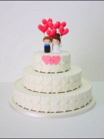wedding photo - Wedding Cake Toppers (Bride, Groom and 6 Hearts)