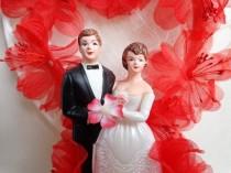 wedding photo - Wedding Cake Toppers
