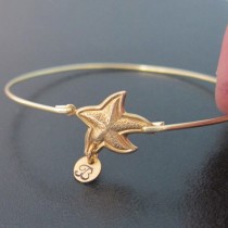 wedding photo - Personalized Starfish Bracelet, Starfish Wedding Jewelry, Beach Wedding Gift, Starfish Jewelry, Beach Bridesmaid Gift, Beach Bridal Jewelry