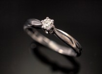 wedding photo - Vintage White Gold Diamond Ring - Solitaire Engagement Ring