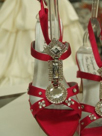 wedding photo - SAMPLE SALE Wedding Shoes Fuchsia Silver Jewels 3'' heels US Size 8