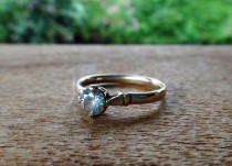 wedding photo - Vintage Ladies Solitaire Cubic Zirconia Engagement Ring in 9ct Yellow Gold FREE POSTAGE